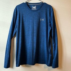 Men’s Under Armor loose heat gear long sleeve | L